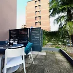 Apartment Modern - Free Parking