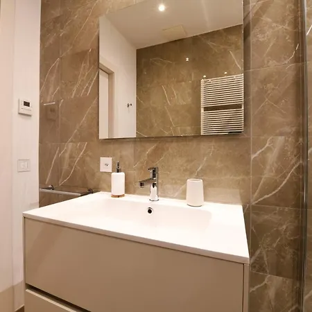 Modern - Free Parking Lugano