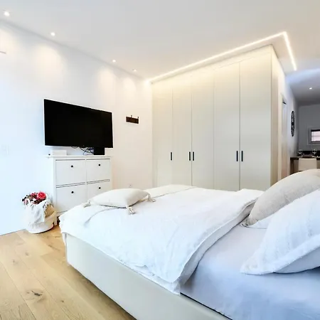 Modern - Free Parking Appartement *