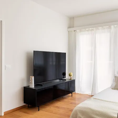 Modern - Free Parking Apartment Lugano