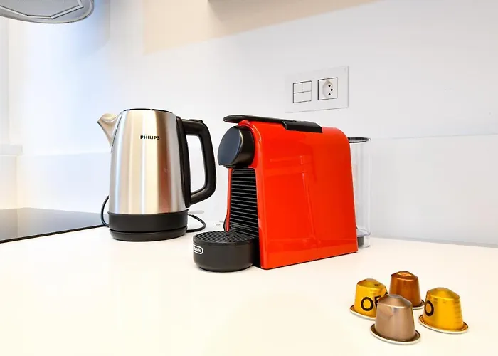 Modern - Free Parking 盧加諾