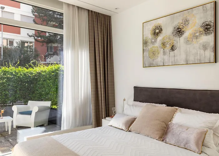 דירה Modern - Free Parking *