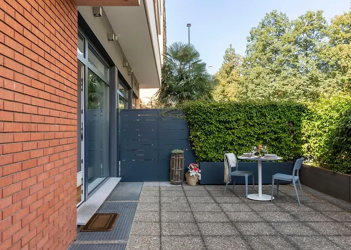 Modern - Free Parking לוגאנו